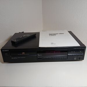 Sony CDP-397 Compact Single Disc CD Player w/Remote Japan 1992 - TESTED -